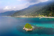 Malaisie - Tioman - Berjaya Tioman Resort - Vue aérienne de la côte et de Rengis Island