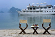  Vietnam - Croisière en Baie d'Halong - Dîner romantique sur la plage 
